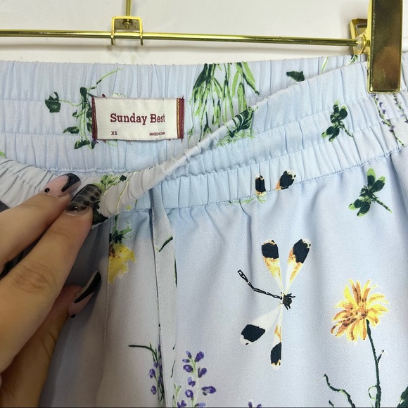 Aritzia Sunday Best Ella Light Blue Floral Shorts - Picture 3 of 4